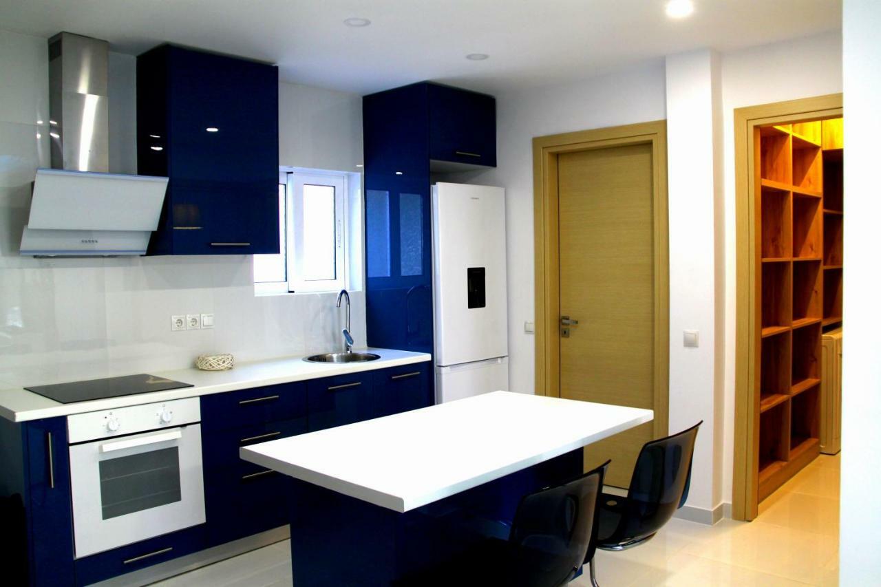 Thiseos 319. Beautiful Apartments Near The Cultural Center Of The Capital. Афины Экстерьер фото